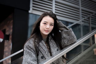 爱游戏中国官方登录入口网站-女子三米板陈艺文技压群芳，女子三米板颁奖嘉宾