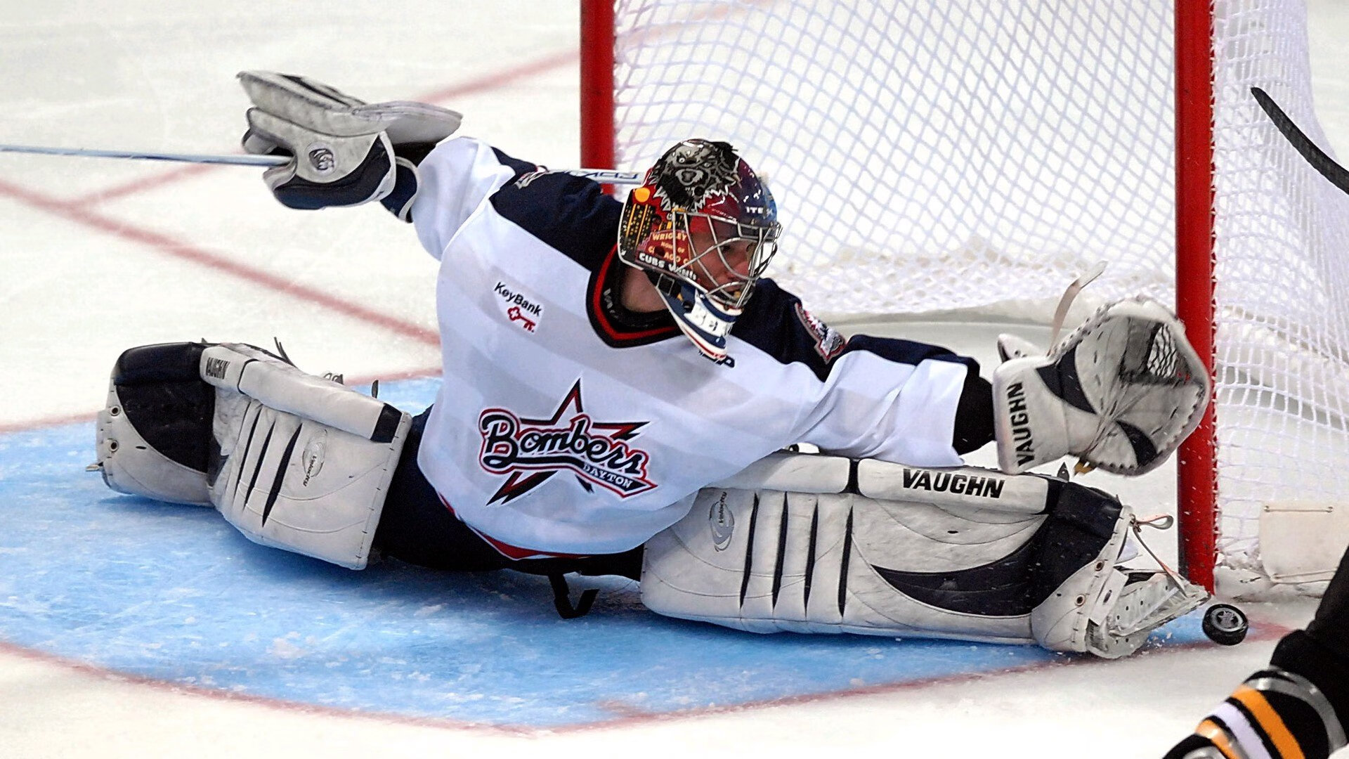 ayx体育链接-电竞选手职业化发展路径日益多元化，电竞选手发展前景